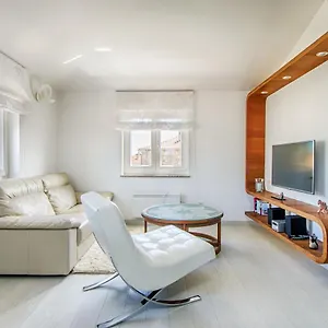 Heart Of Apartment